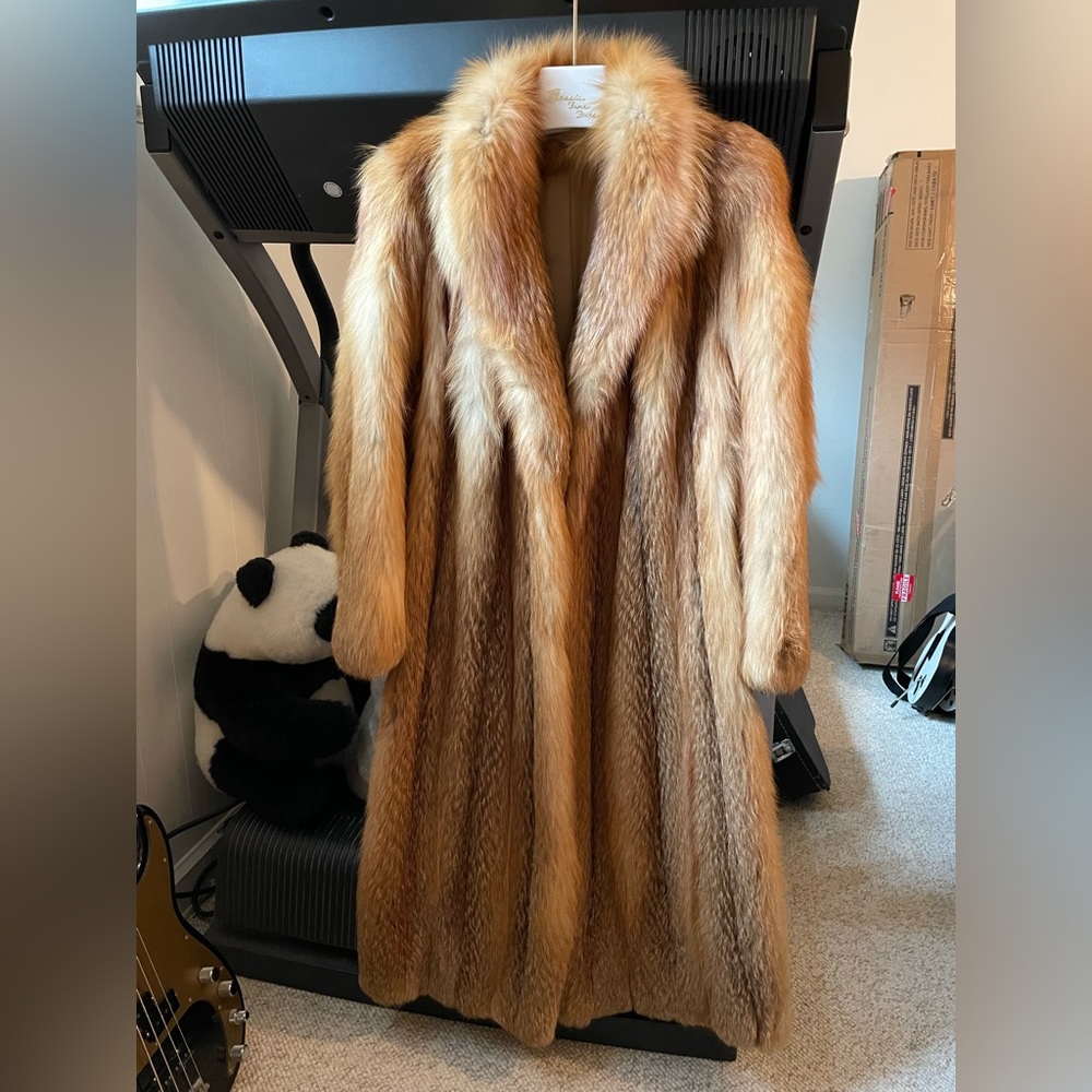 *REAL* RED FOX FUR COAT
